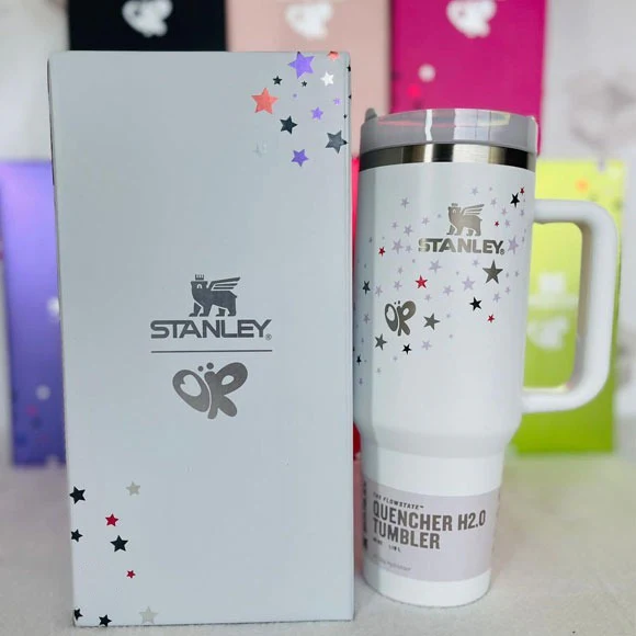 Stanley x White Olivia Rodrigo Quencher H2.O FlowState™ Tumbler | 40 OZ - Image 3